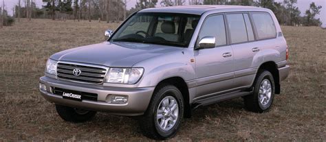 Toyota Land Cruiser 100 (2003